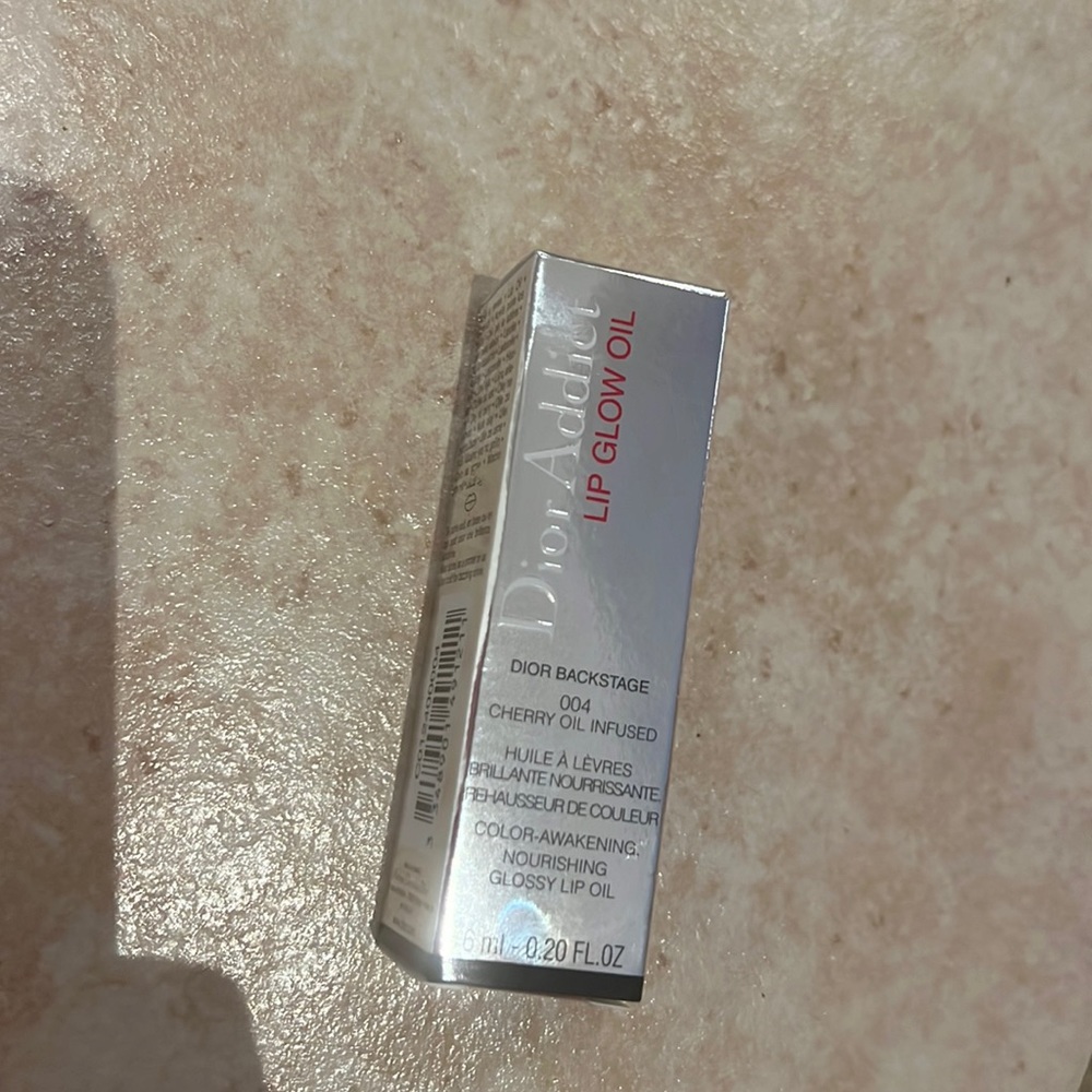 ❗️NWT VIRAL DIOR LIP OIL❗️